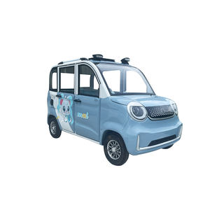 Voiture électrique à 4 roues à faible vitesse pour adultes - Propulsion arrière, intérieur clair, barre de toit métallique et caméra de recul - Product Image 6