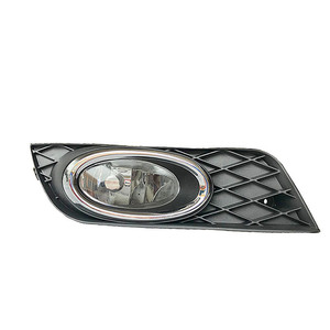 Cadre de garniture de phare antibrouillard avant Honda Civic 33900-TR0-H11, fixation par vis en plastique pour modèle de 9e génération - Product Image 3