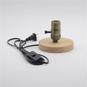 Ampoule <span class=keywords><strong>Edison</strong></span> E27 aluminium tête <span class=keywords><strong>lampe</strong></span> <span class=keywords><strong>de</strong></span> bureau Base en bois bricolage petite <span class=keywords><strong>lampe</strong></span> <span class=keywords><strong>de</strong></span> <span class=keywords><strong>table</strong></span> - Product Image 2