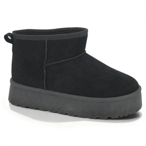 Bottes d'hiver chaudes et tendance pour femmes, modèle YL-1243, personnalisables OEM et ODM - Product Image 3