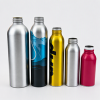 Bouteille d'énergie en aluminium personnalisée en gros avec couvercle à vis pour boissons gazeuses et énergisantes