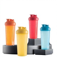 Bouteille en plastique anti-fuite de 600 ml pour protéines en poudre, smoothies, usage extérieur et fitness, avec graduations de mesure ; impression de logo