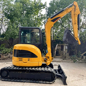 Mini-excavatrice de 3 tonnes, modèle 2023, avec godet de terrassement d'une capacité de 0,12 m³, moteur Hitachi de 20 kW, type chenillé, équipement de construction - Product Image 1