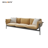 Canapé sectionnel rectangulaire de luxe moderne Totu, meuble de salon avec cadre en métal et rembourrage en éponge