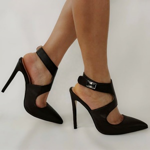 Zapatos de tacón alto de cuero para mujer con aberturas y hebillas traseras, sandalias de verano con punta cerrada y tacón de aguja - Product Image 6