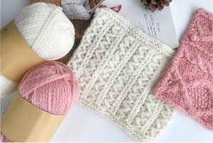 Bonne vente 63% doigté <span class=keywords><strong>laine</strong></span> mérinos 32% bébé alpaga 5% nylon mélangé fil à <span class=keywords><strong>tricoter</strong></span> à la main pour écharpe à <span class=keywords><strong>tricoter</strong></span> - Product Image 5