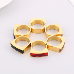 Anillos de Acero Inoxidable Chapados en Oro PVD de 18K ACEWORKS SRN54-09 para Mujer |   Anillos Rectangulares con Cristales Facetados |   A la moda - Product Image 3