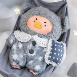 Porte-clés en peluche série Pig LuLu Dreams, 10 cm, avec anneau pour sac et décoration - Product Image 3