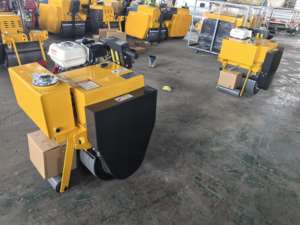 Mini compacteur à rouleau vibrant à tambour unique de 330kg pour l'opération de compactage de construction de noyau de moteur de Honda d'asphalte de sol - Product Image 6