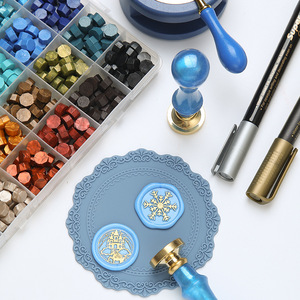 Kit complet de cire à cacheter avec tampons, granulés de cire et outils pour artisanat de mariage, boîte cadeau, ensemble bleu pour débutants - Product Image 3