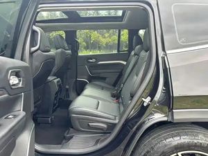 Personalización Interior de Autos Usados <span class=keywords><strong>Jeep</strong></span> EP Grand Cherokee <span class=keywords><strong>2022</strong></span> 2023 2024 con Motor Turbo, Tracción AWD y Asientos de Cuero - Product Image 4