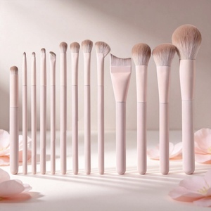 Set <span class=keywords><strong>de</strong></span> <span class=keywords><strong>Brochas</strong></span> <span class=keywords><strong>de</strong></span> <span class=keywords><strong>Maquillaje</strong></span> Rosadas, Multitamaño, Opcionales, <span class=keywords><strong>de</strong></span> Pelo Sintético Premium, <span class=keywords><strong>Brochas</strong></span> Profesionales para Aplicación <span class=keywords><strong>de</strong></span> <span class=keywords><strong>Maquillaje</strong></span> Facial Completo - Product Image 1