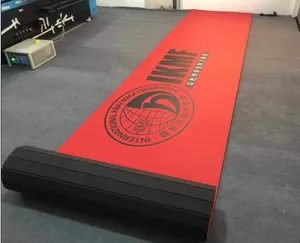 Sıcak satış Pvc deri vinil yüzey köpük rulo mat BJJ kat için rulo Mat Wrestling