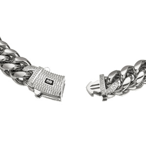 Collar de cadena cubana Miami de acero inoxidable para hombre, estilo moderno y resistente - Product Image 4