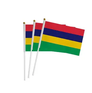Mini bandera pequeña de mano de Mauricio barata, Bandera de palo de Mauricio, banderas nacionales de países con parte superior redonda
