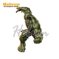 Esculturas de Resina Modernas a Gran Escala de Superhéroes, Incluido el Hulk, Pueden Usarse en Museos de Cera para Crear Imágenes Urbanas
