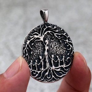 Colgante vintage de acero inoxidable con diseño de árbol de la vida para hombres y mujeres, regalo de joyería, collar de moda. - Product Image 4