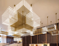 Lustres personnalisés modernes en cube de couleur sable Lampes suspendues pour la décoration de plafond de restaurant d'hôtel Excellentes ventes pour l'avant