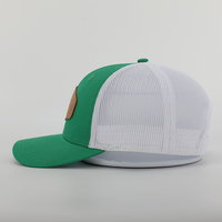 Gorra Trucker BSCI Personalizada de Alta Calidad para Hombre, Premium, 6 Paneles, Verde, Sarga de Algodón, Parche de Cuero con Logotipo, Malla, Modelo 112