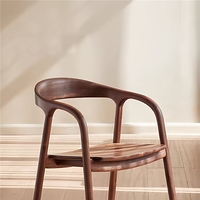 Chaise en bois massif couleur noyer moderne VL – Vente en gros de chaises en bois massif pour hôtels, meubles d'appoint, salle à manger antique