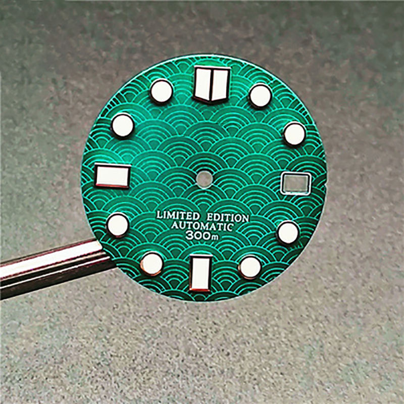 สีเขียว