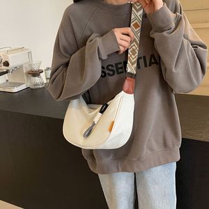 Nuevo Bolso de Hombro Tipo Hobo de Nailon Resistente al Agua para Mujer, Color Sólido, Moderno, Versátil, de Gran Capacidad, Bandolera - Product Image 2