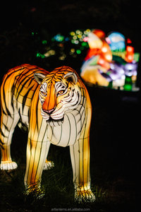 Lanterna Animale 3D Personalizzata con Illuminazione, in Seta e Metallo, Colorata, per Interni/Esterni, Spettacolo di Luci a Tema Dinosauro, per Capodanno Cinese, Halloween, Pasqua - Product Image 5