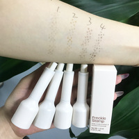 Prêt Stock Végétarien Visage Taches de Rousseur Timbre Stylo Étanche Longue Durée Séchage Rapide Maquillage