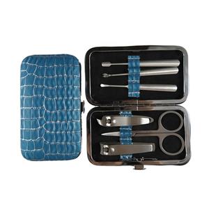 Kit de manicura rojo de 6 piezas, juego de Arte de uñas con tijeras de Carrión, recortador de dedos, cortador de cutículas, empujador, herramienta de pedicura en caja - Product Image 6