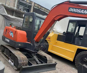 Mini-excavatrice Doosan DH55 d'occasion prête à être expédiée, 5 tonnes, hydraulique, chenille, d'origine coréenne - Product Image 6