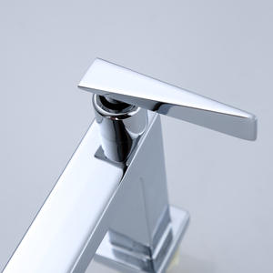 Grifo de lavabo Chenlu Square de siete caracteres con una sola manija, cromado, montado en cubierta, 4 orificios centrales - Product Image 5