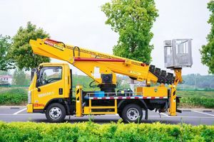 Camión con Plataforma Aérea Foton de 30m 4*2 para Mantenimiento de Alumbrado Público en África - Product Image 6