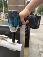 Kit combiné d'outils électriques sans fil au lithium 20V avec moteur sans balais, marteau électrique, meuleuse d'angle, clé à chocs, scie circulaire, mallette de transport OEM