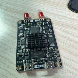 Carte de développement SDR à large bande de 70 MHz à 6 GHz avec transceiver AD9363 sur plateforme Zynq 7010 USB de bureau - Product Image 4