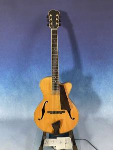 <span class=keywords><strong>Chitarra</strong></span> Acustica Personalizzabile Yunzhi YZA25 <span class=keywords><strong>Jazz</strong></span> Archtop Cassa Vuota in Acero Massello, Top in Abete, Finitura Lucida, Tastiera in Ebano - Product Image 3