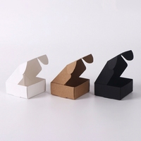 Boîtes d'expédition pliables en papier, petit format, chocolat noir et blanc, prix raisonnable, logo personnalisé, forme carrée