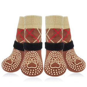 도매가 맞춤형 로고 코튼 강아지 부티 방수 모던 스포츠 디자인 내구성 애완동물 신발 사계절 야외 산책용 - Product Image 1