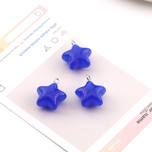 Accessori all'Ingrosso: Ciondoli in Resina Acrilica Traslucida a Forma di Stella, Colorati, 23*14mm per Creazione di Gioielli Fai-da-Te - Product Image 4
