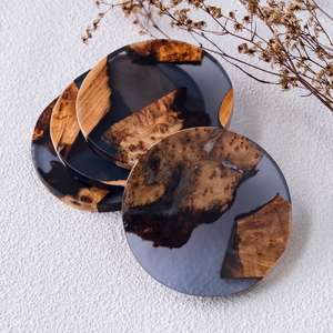 Sous-verres en bois de résine naturelle de qualité supérieure, idéaux pour les amateurs de café, de thé ou de boissons, avec un design unique en bois de résine fait à la main - Product Image 1