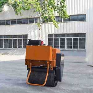 Rouleau compresseur à essence portatif à tambour unique, conception compacte pour la construction de routes étroites et la réparation de chaussées - Product Image 3