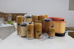 स्टॉक खुदाई इंजन फिल्टर 117-4089 कैटरपिलर ईंधन पानी विभाजक फिल्टर - Product Image 4