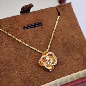 UM Jewelry - Collar con Colgante de Plata 925 y Circonita, Chapado en Oro, Apto para Unisex/Hombres/Mujeres, Regalo para Uso Diario o Aniversario - Product Image 2