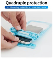 Sac étanche pour téléphone en TPU avec particules lumineuses, flottant sur l'eau, un accessoire indispensable pour les activités nautiques