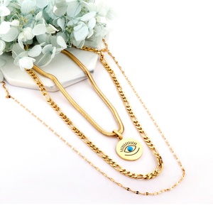 Collier pendentif luxueux en acier inoxydable plaqué or 18 carats, joli collier à plusieurs couches pour femme, 2022 - Product Image 3