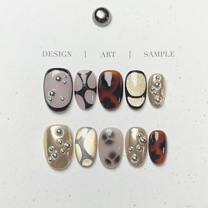 Faux Ongles Courts de Luxe en Gel Souple, Faits Main, Vente en Gros, Personnalisables, à Coller (Press-On) - Product Image 5