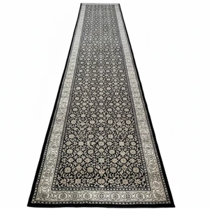 Tapis de couloir en laine persan de luxe noué à la main avec une densité de nœuds élevée et un motif floral - Product Image 1