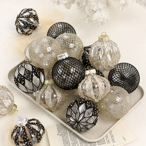 2023 Nouvelle Collection <span class=keywords><strong>de</strong></span> Décorations <span class=keywords><strong>de</strong></span> Noël Tendance, Ensemble <span class=keywords><strong>de</strong></span> Boules <span class=keywords><strong>de</strong></span> Noël en PET Transparent Peint, Ornements Suspendus pour Sapin <span class=keywords><strong>de</strong></span> Noël - Product Image 3