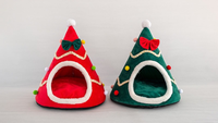 Lit pour chat personnalisé en forme de sapin de Noël d'hiver, en peluche, en polyester, avec abri fermé, tente pour animaux de compagnie, amovible et lavable