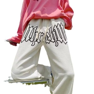 Nuovi <span class=keywords><strong>pantaloni</strong></span> <span class=keywords><strong>bianchi</strong></span> di lusso di moda di strada Waffle <span class=keywords><strong>in</strong></span> <span class=keywords><strong>maglia</strong></span> schiumante <span class=keywords><strong>pantaloni</strong></span> sportivi dritti Waffle <span class=keywords><strong>pantaloni</strong></span> Casual da esterno uomo donna - Product Image 3