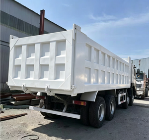 Camion benne d'occasion SINOTRUK HOWO 8x4 371HP Euro 2, 16 tonnes, à usage général, pour <span class=keywords><strong>transport</strong></span> <span class=keywords><strong>de</strong></span> charges lourdes - Product Image 4